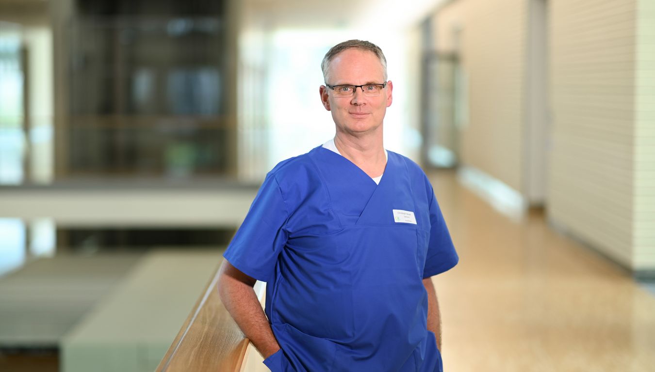 Oberarzt der Klinik für Anästhesie-, Intensiv-, Notfall- und Schmerzmedizin Beyer Christoph