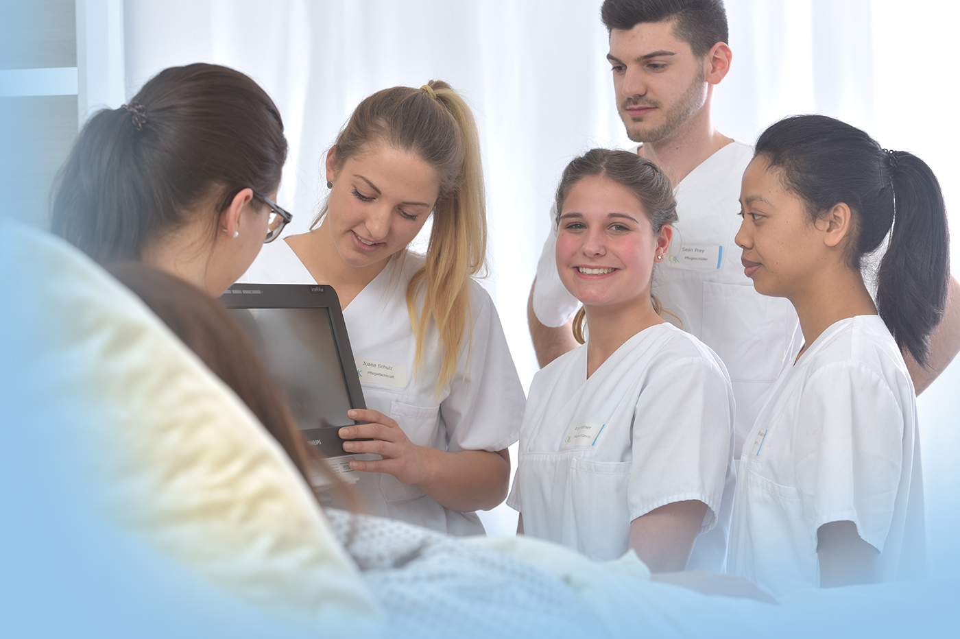 Ausbildung Zum Gesundheits Und Krankenpfleger www.oberschwabenklinik.de